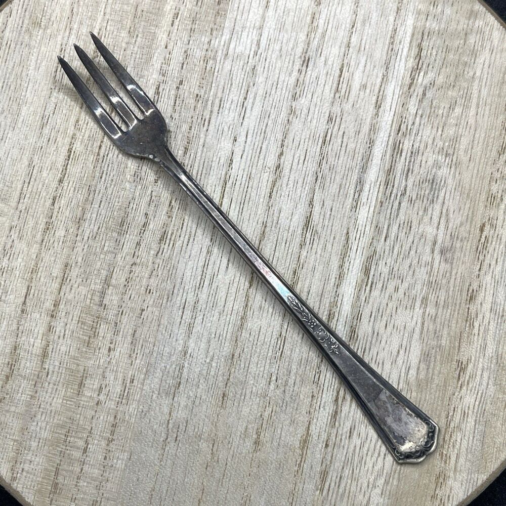VTG Atq Gramercy Silver Plate E.p.n.s. Cocktail Seafood Fork Tarnished